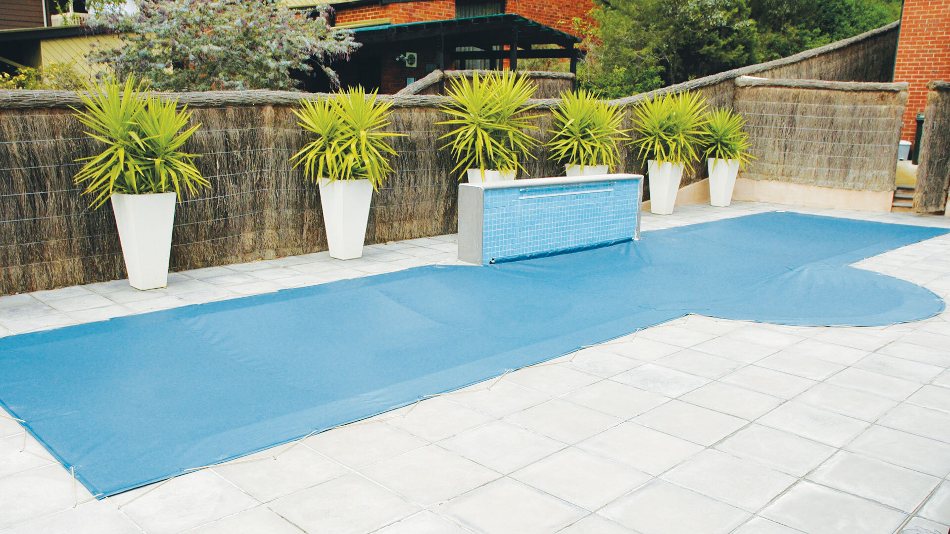 LAP POOL COVER